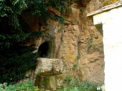 Valle de los Milagros-Cueva de la Hoz; viajes enero excursiones madrid y alrededores rutas faciles s